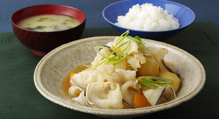 鯨三昧の小鉢で、おうち居酒屋気分