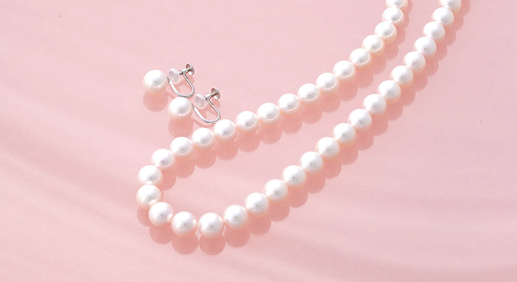 真珠のネックレスとイヤリングセットの利点